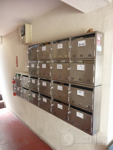 その他　ハイツオーギのポスト