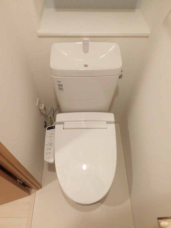 トイレ　トイレ