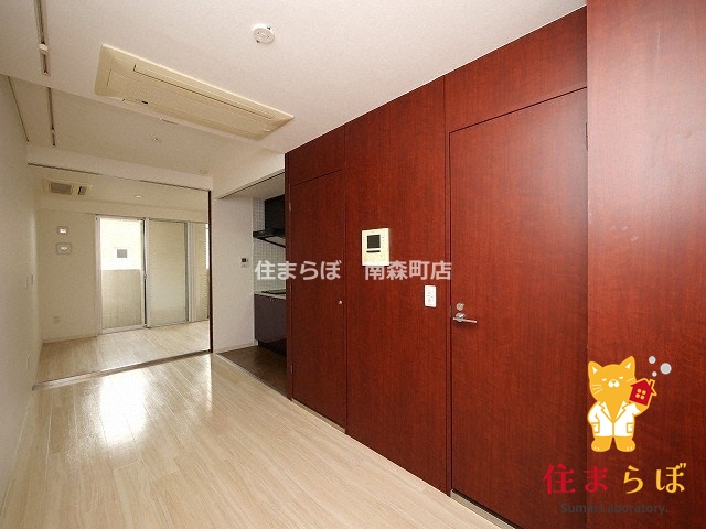 居室・リビング　「“合う暮らし”を、LINEで一緒に描こう。」