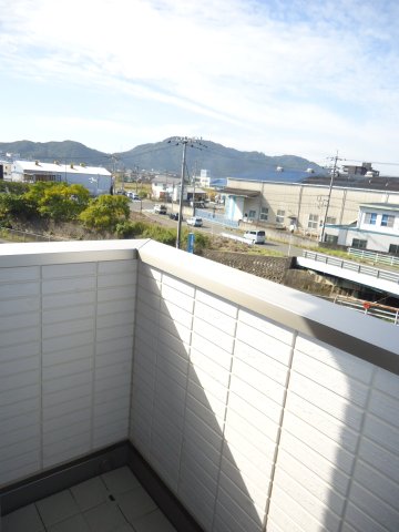 バルコニー　東向き
