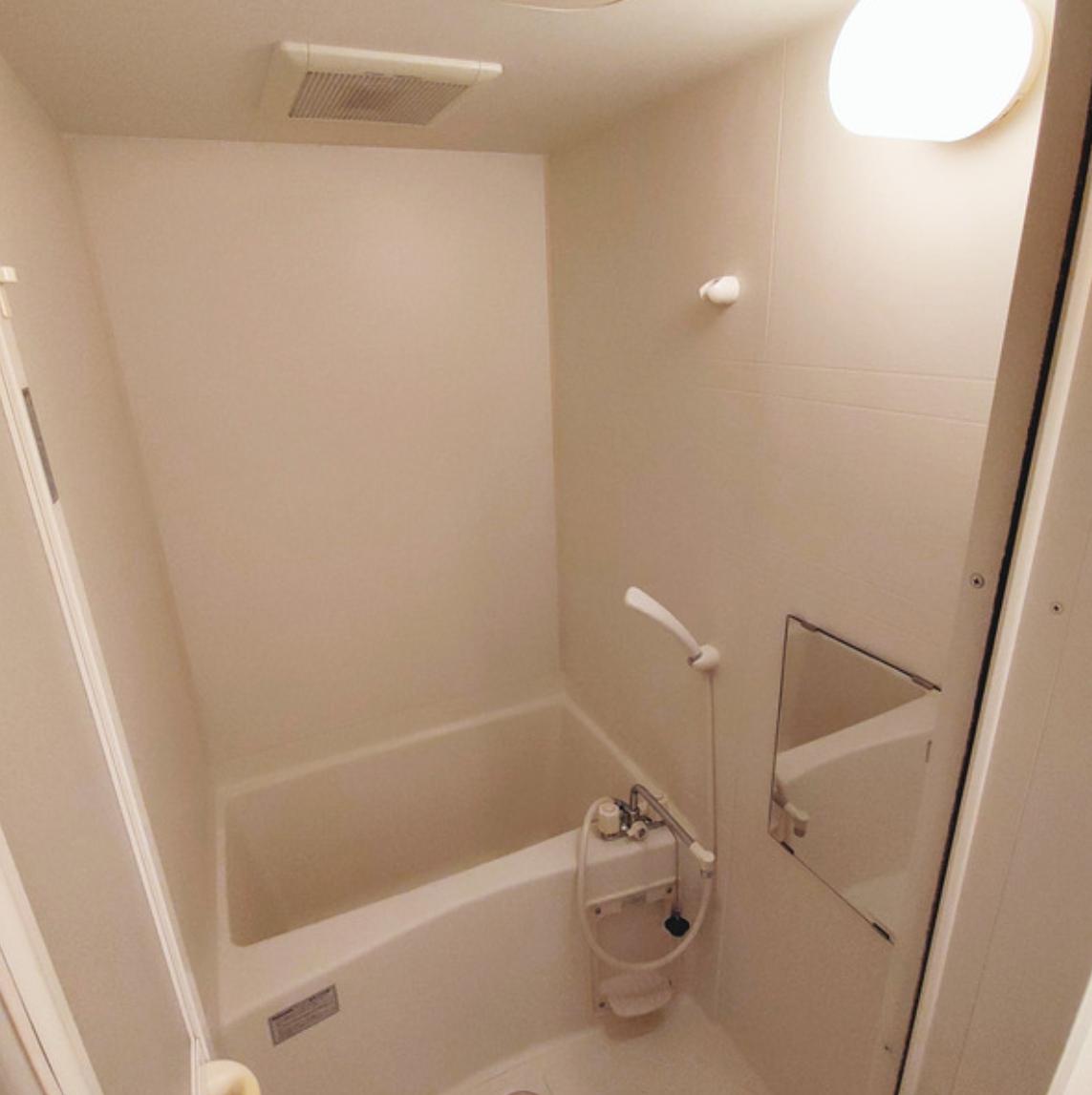 バス・シャワールーム　浴室