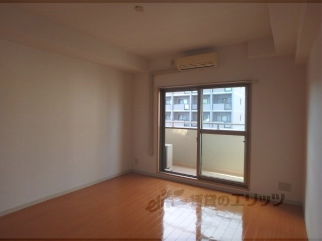 居室・リビング　居室