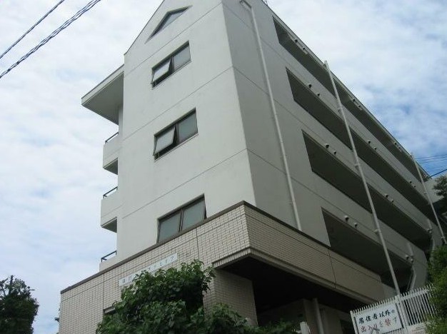 建物外観　駅近5分