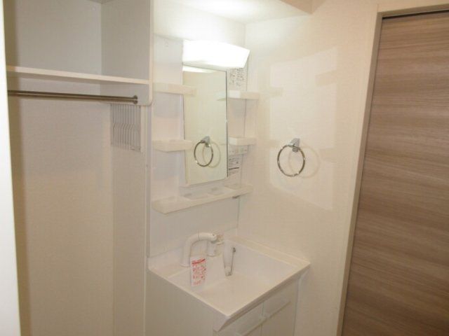 洗面設備　☆嬉しい独立洗面台☆