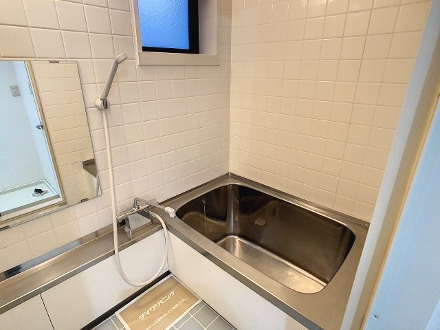 バス・シャワールーム　2022年12月撮影