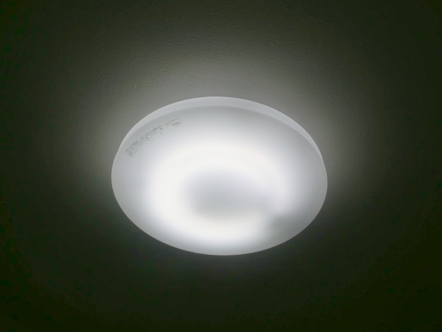 その他設備　室内照明付。