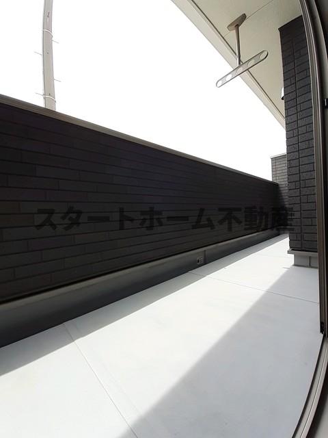 バルコニー　バルコニーがあります
