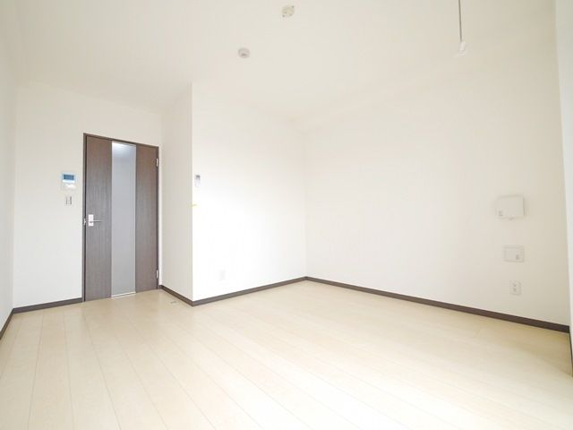 その他部屋・スペース　★明るい洋室★