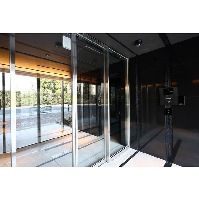 エントランス　オートロック