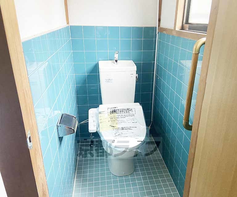 トイレ　３点セパレートです