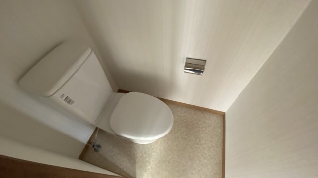 トイレ　シンプルで使いやすいトイレです