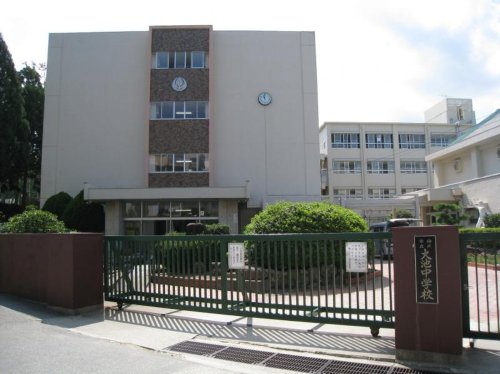 中学校　神戸市立大池中学校（中学校）まで1375m