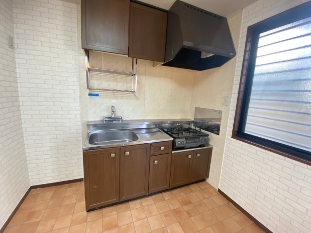 キッチン　同物件別室写真