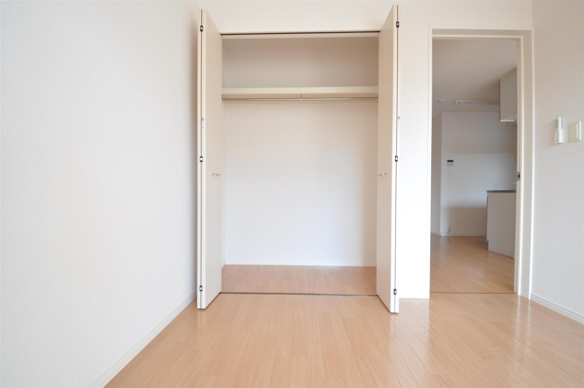 収納　クローゼット