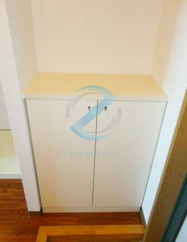 玄関　玄関収納