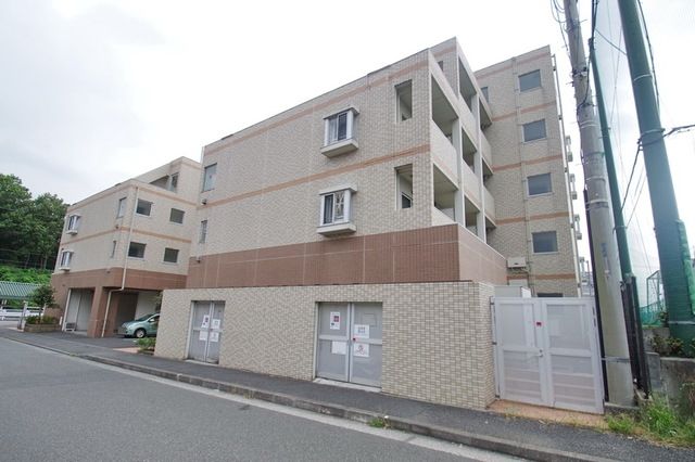 建物外観　★お部屋探しは、タウンハウジング多摩センター店へ★