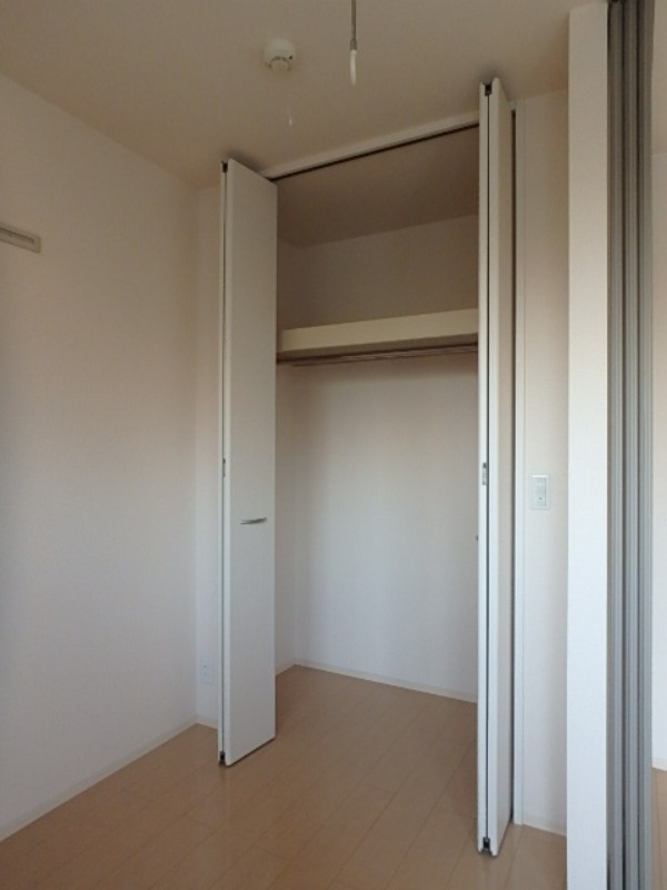 収納　図面と現状に相違がある場合には現状を優先