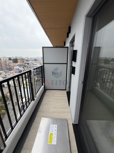 バルコニー　別階の参考写真になります