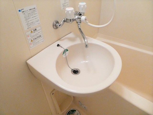 洗面設備　浴室と同室