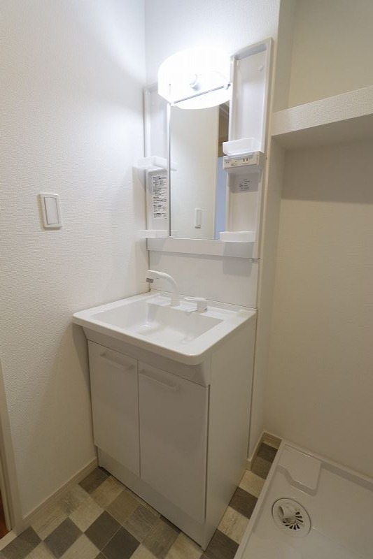 洗面設備　脱衣スペースもあります