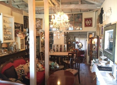 飲食店　Noe Cafe(ノエ カフェ)（飲食店）まで239m