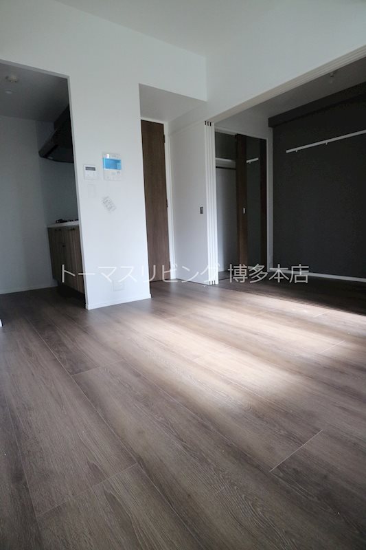 居室・リビング　※別部屋参考写真