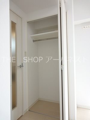 収納　同タイプの別部屋参考写真