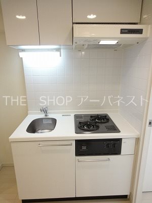 キッチン　同タイプの別部屋参考写真