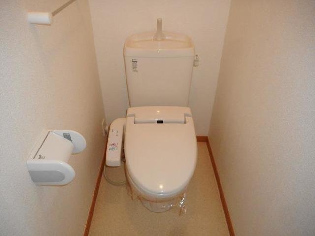 トイレ　シンプルで使いやすいトイレです