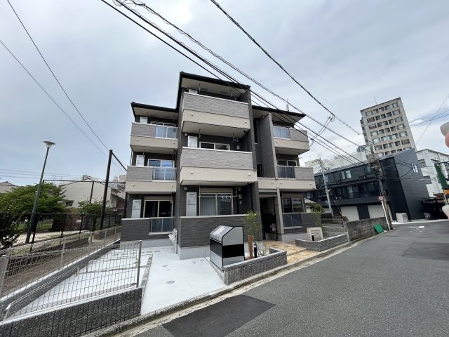 ルミナス カニヤの外観写真