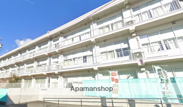 小学校　袋井南小学校（小学校）まで848m