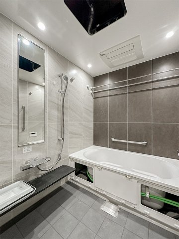 バス・シャワールーム