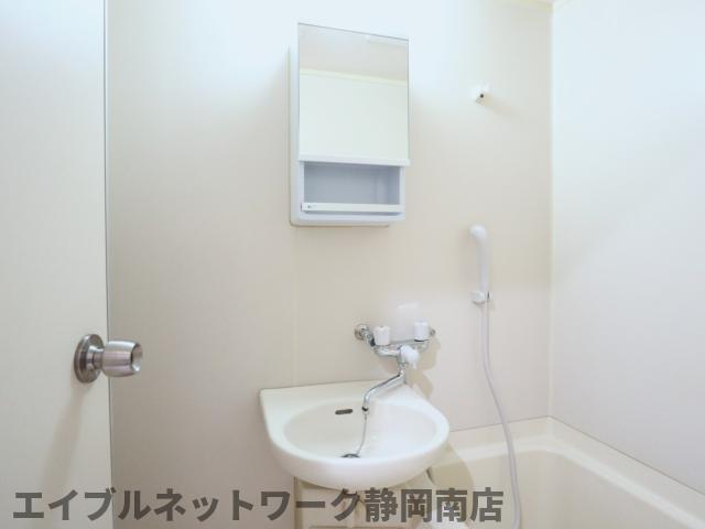 洗面設備　同イメージ