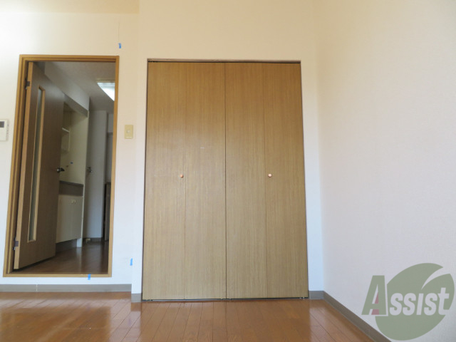 収納　クローゼット。荷物がたくさんあっても問題ないですね。