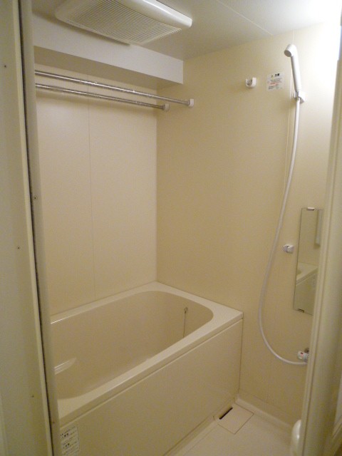 バス・シャワールーム　風呂