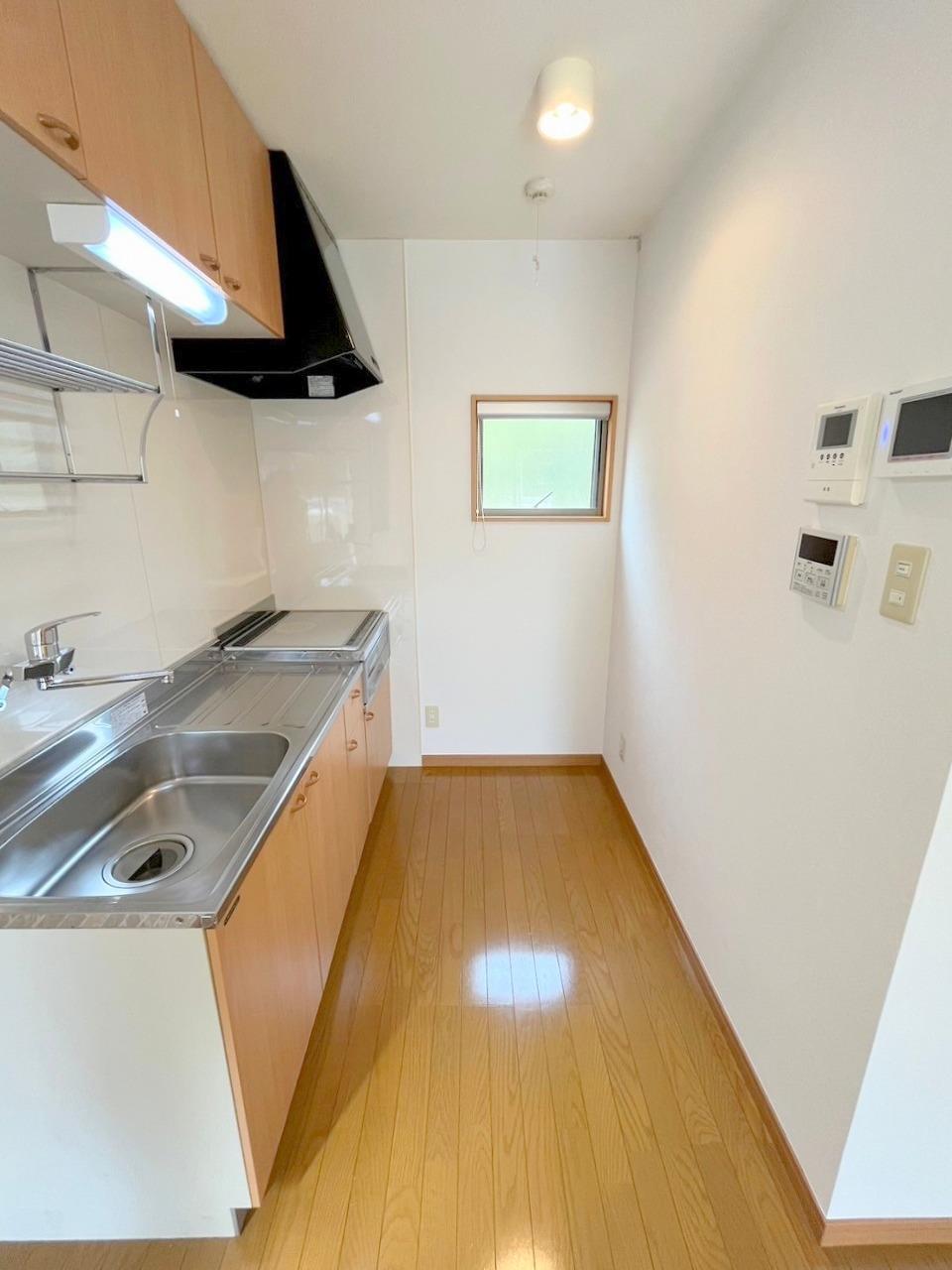 キッチン　窓のあるキッチン