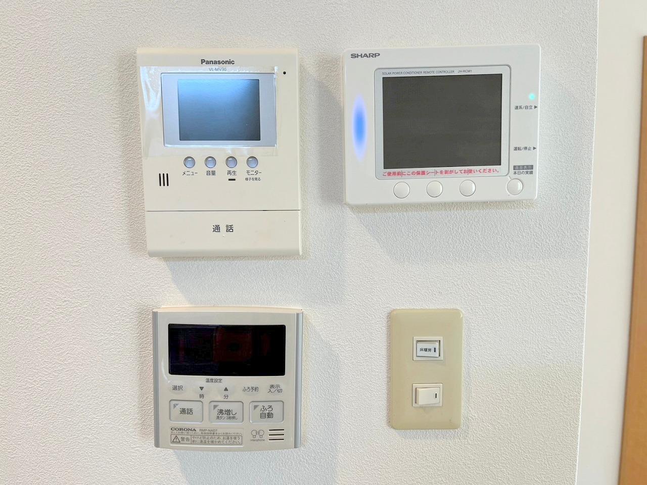 その他設備　TVモニターホン・給湯リモコン・発電モニター