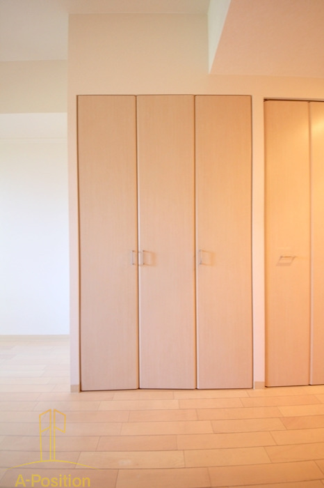 収納　エスリード御堂筋梅田