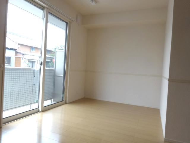 居室・リビング　洋間