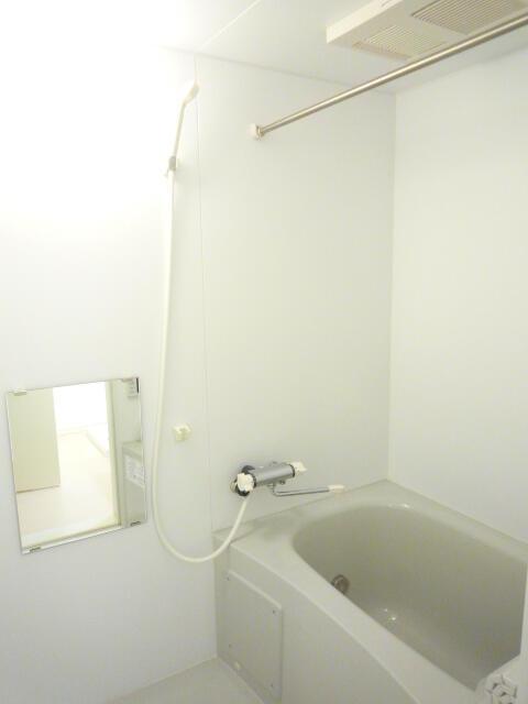 バス・シャワールーム　?