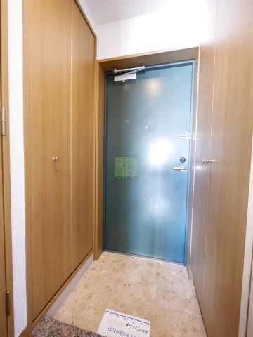 玄関　リライフ浅草店