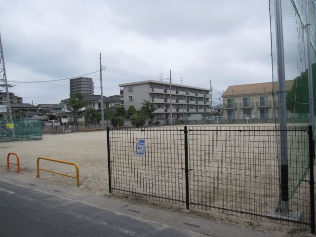 公園　スポーツ広場（公園）まで50m