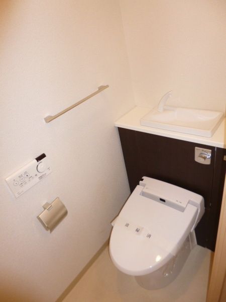 トイレ　★お部屋探しはタウンハウジング稲田堤店まで★
