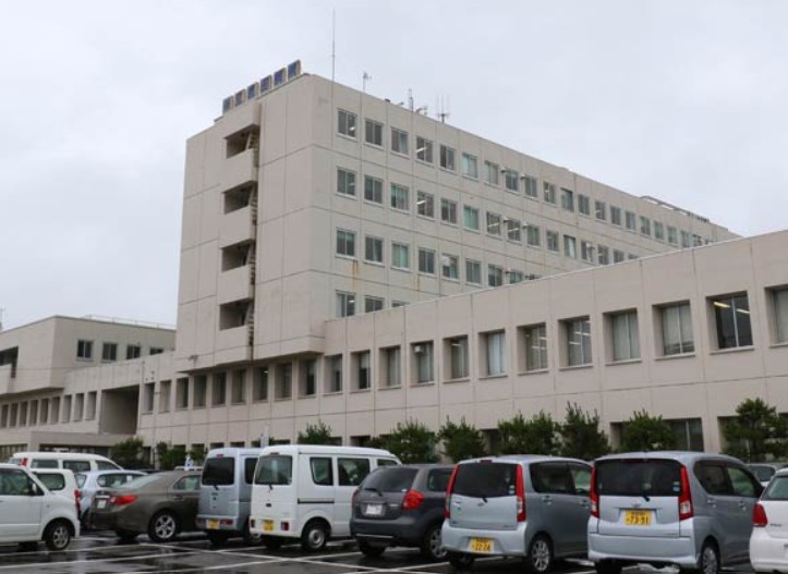 病院　新潟県立吉田病院（病院）まで383m