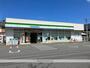 コンビニ　ファミリーマート船橋三山七丁目店（コンビニ）まで305m