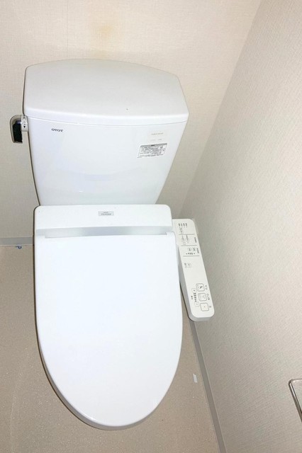トイレ　同仕様参考写真