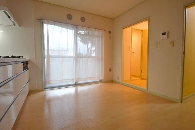 居室・リビング　★お部屋探しは株式会社タウンハウジング東京まで★