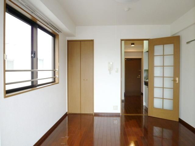 その他部屋・スペース　★角部屋で明るいですよ★