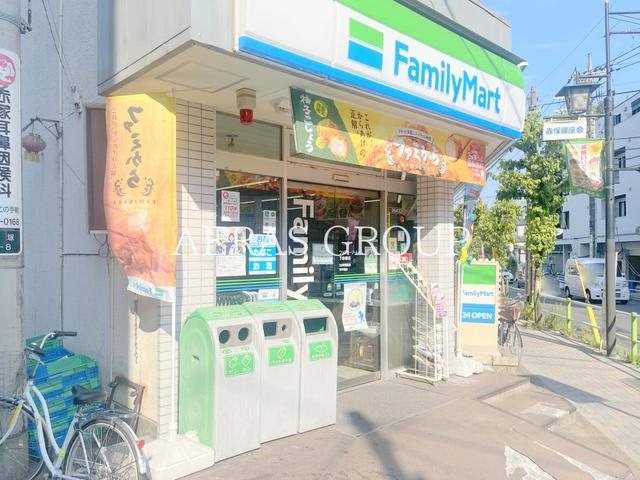 コンビニ　ファミリーマート 下赤塚店（コンビニ）まで73m