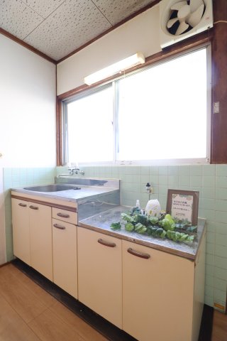 キッチン　別部屋の写真です。